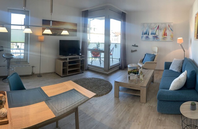 Moderno apartamento de 2 habitaciones en la zona de spa: balcón, Wi-Fi, TV, cerca del centro de la ciudad