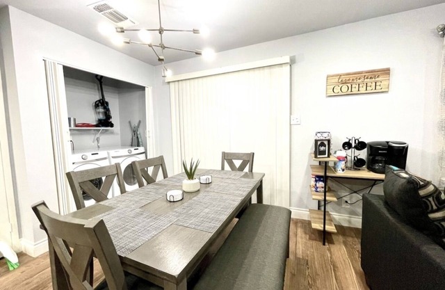 Modern 3 Beds In San Antonio with patio/Randolph AFB