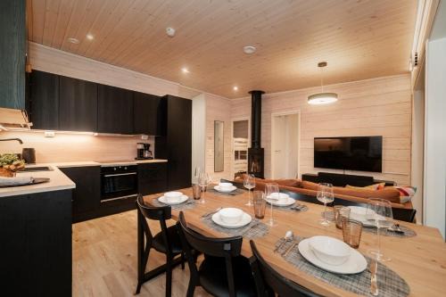 Modern 3BR Villa in Ruka - Private Sauna & Free Parking