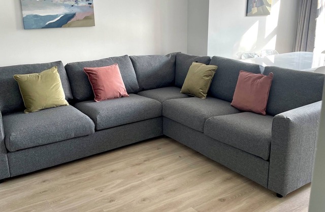 Modern and Accessible Apt 1 - sleeps 8