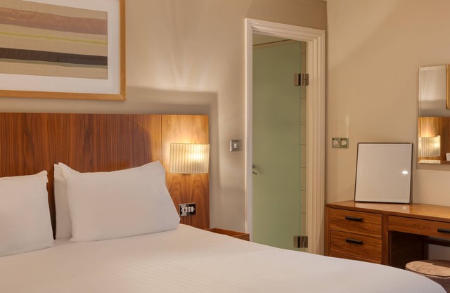 Modern Apartment in Stratford-Upon-Avon with free car parking.