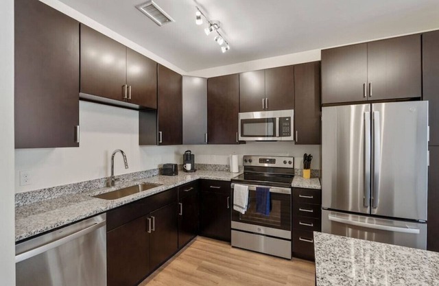 Modern Broomfield Apartment