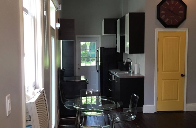 Modern Condo Blocks From Quarters 3