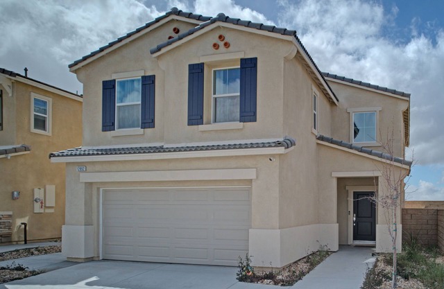 Modern cozy home for families and pets