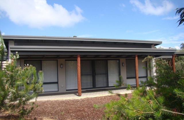 zebina @ yallingupbeach