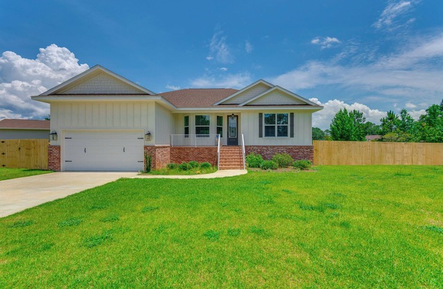 Modern Family Home w/ Spacious Yard in Milton