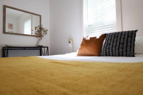 Modern Home In Heart Of Downtown Klamath Falls