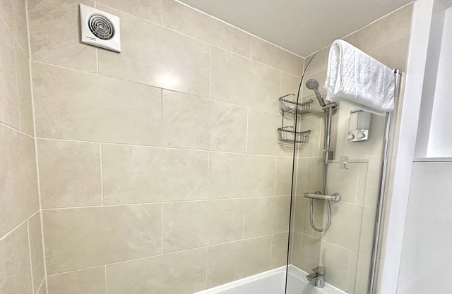 Modern New Build 4 Bed En-Suite