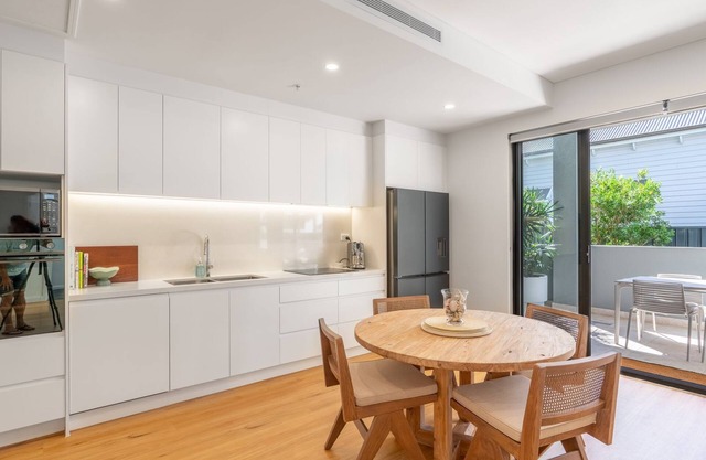 Modern, newly styled apartment in Gerringong town centre