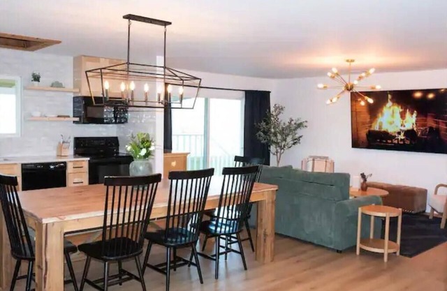 Private modern ranch