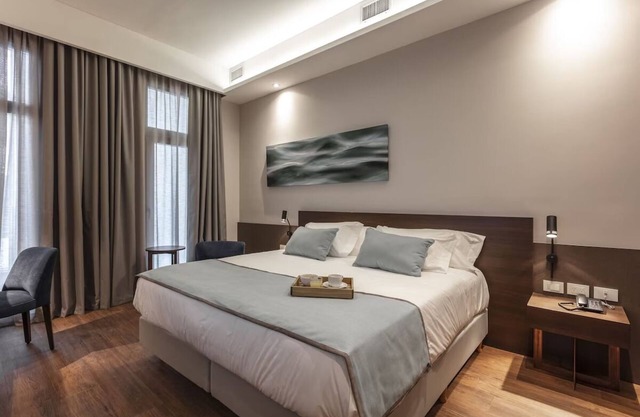 Modern Room Steps from The Obelisk of Buenos Aires & Colon Theater – 5 Min Walk