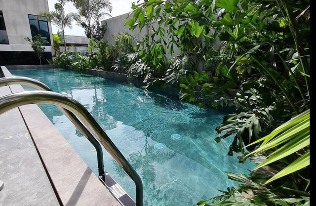 Modern Skyline Rohmoser