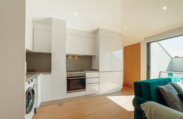 Modern Stylish Apartment III by Vacationy