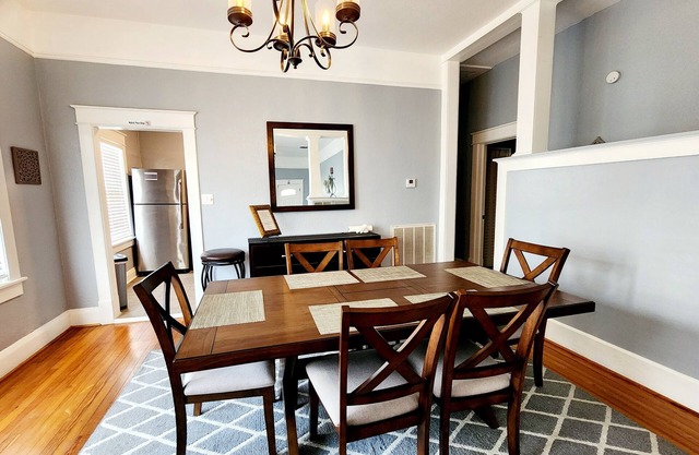 MODERN TWO BEDROOM HOME!