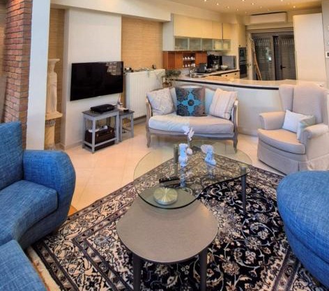 Modern Villa in the heart of Athens Riviera with garden