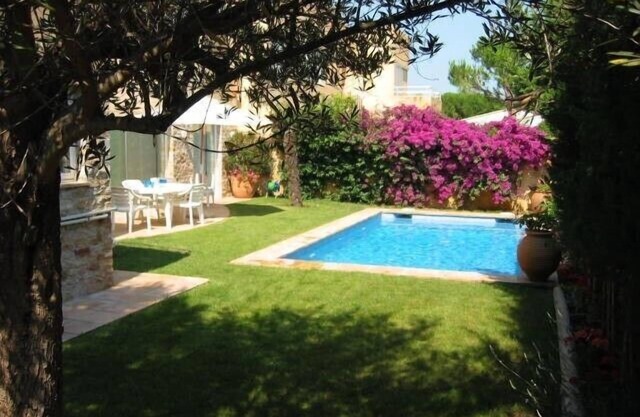 Moderno chalets con piscina privada - 7 minutos a pie de las playas.