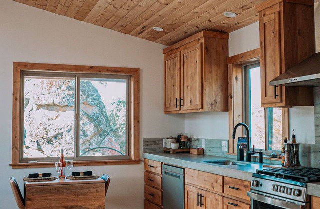 Modern & Warm, Thoughtfully Designed Space