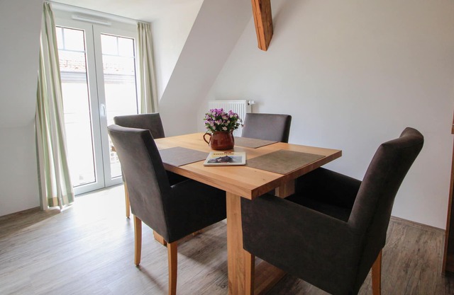 Moderne Ferienwohnung in Zentraler Aber Ruhiger Lage