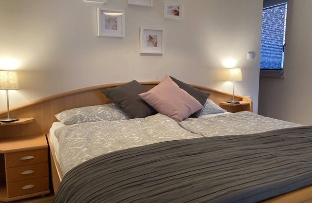 Moderne Ferienwohnung mit Freisitz