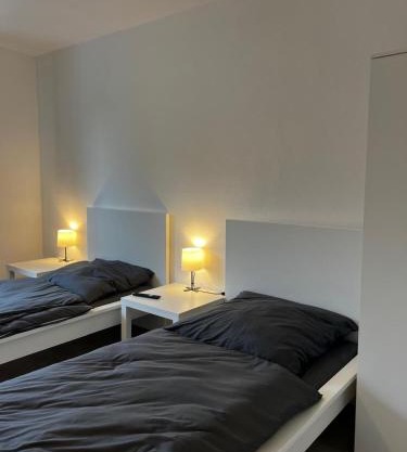 Moderne Monteursunterkunft 5 Personen Neumünster Nord