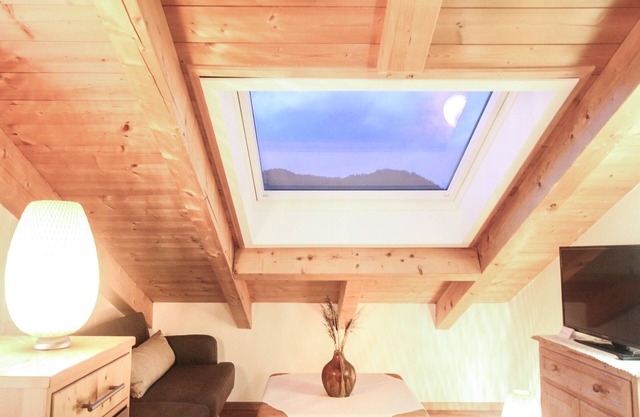 Modernes Alpen Studio mit Balkon& Bergblick by Schirsner