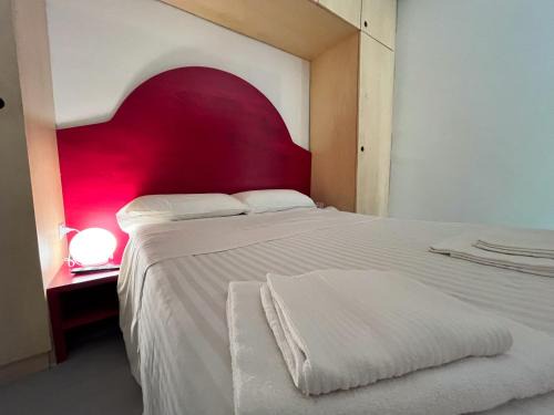 Mono 29 by Arbaspàa