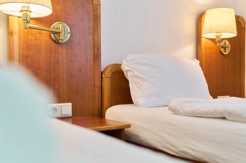 Monteurzimmer für bis zu 26 Personen in Straubing low budget mit Gemeinschaftsküche NEU