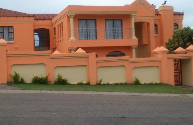 Moon and Stars Guesthouse