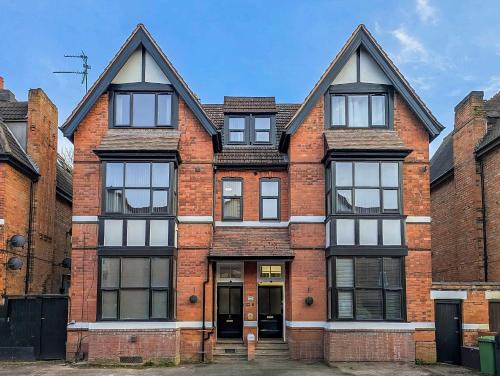 Moseley Mews House By STAE-Homes