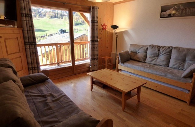 Apartamento de montaña acogedor, 41m², 6 personas, cerca de pistas, balcón, parking - Le Grand-Bornand