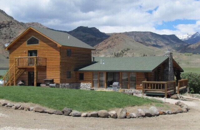 Mountain View Resort - Vistas a la montaña, cerca de Yellowstone