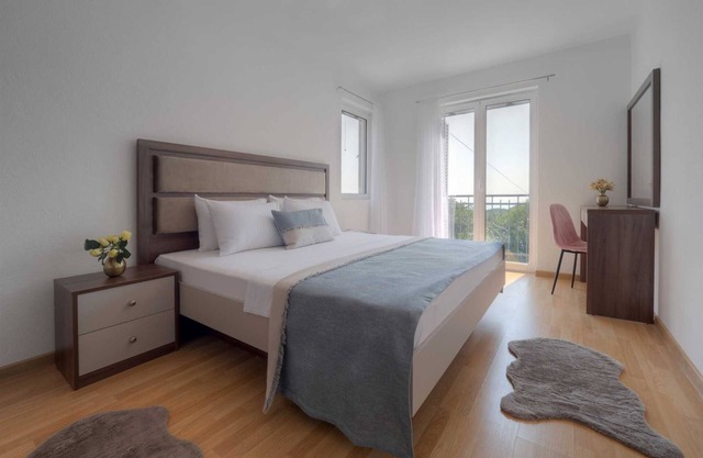 Mountain Wreath Villa