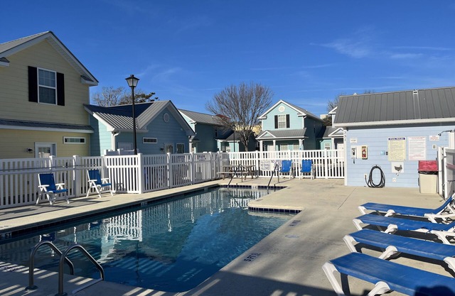 MRV13S, cabaña de 2 dormitorios en Myrtle Beach, a 1 cuadra de la playa.