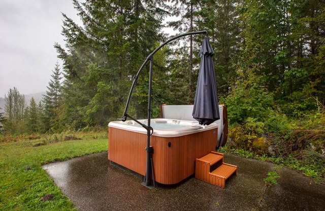 Mt. Baker Lodging Ensuite 15 - Sleeps 6!