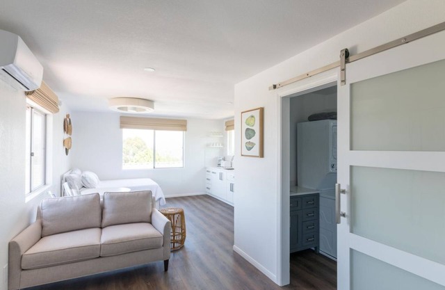 Mt Helix Studio Loft with Mountain Views