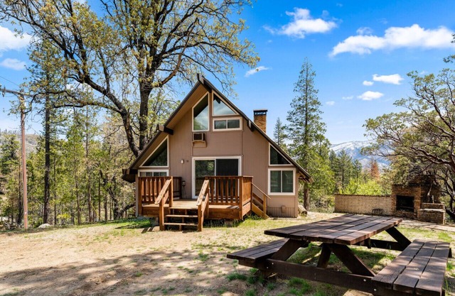 Muir Cabin at Noma Resorts