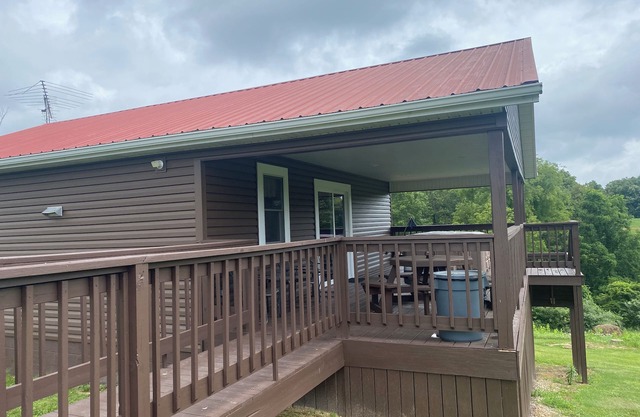 Multi-family cabin with two living spaces. Suitable for 8 guests.