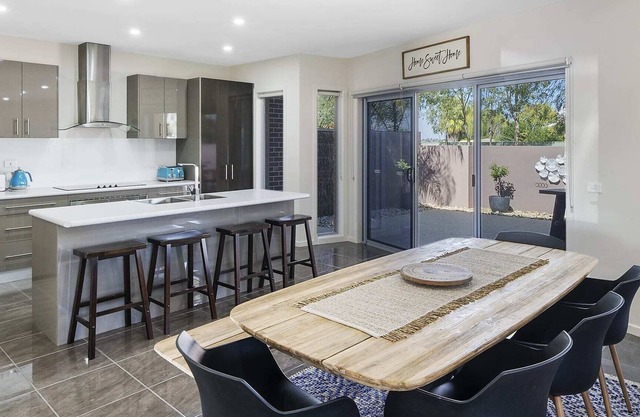 Mulwala Lakeside Townhouse #1