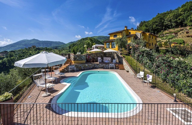 VIlla delle Rose es una elegante villa con piscina privada y aire acondicionado en la Toscana, 3 habitaciones