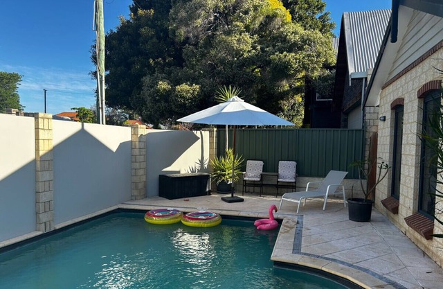 Myaree Family Home with Pool