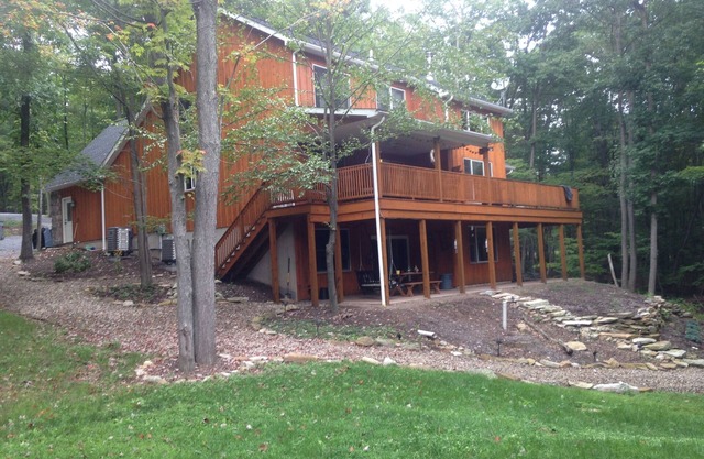 Escapada multifamiliar en Raystown Lake en PA central