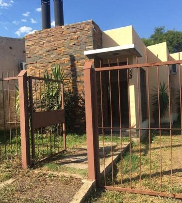 N8 Casa 2 Dorm Zona Residencial Barrio Villa Lola Artigas