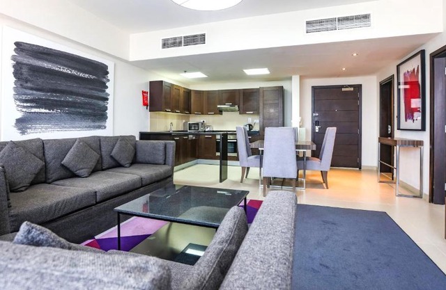 Nassima Tower Hotel Apartments