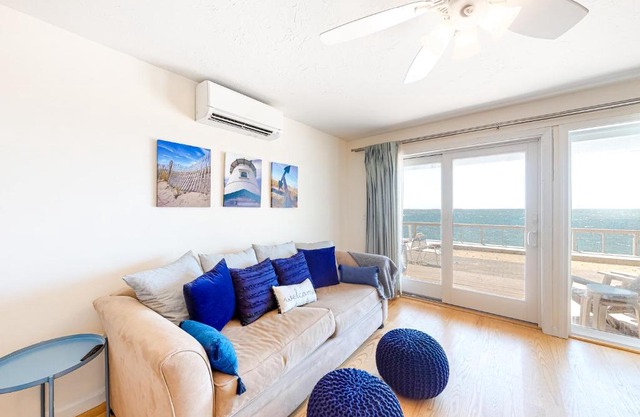 Nautical Haven at Seaside