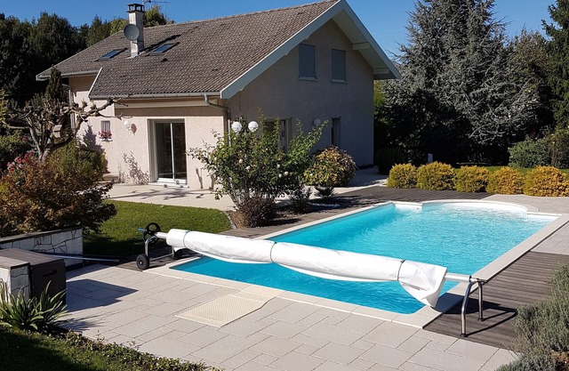 Cerca de Annecy y el lago Villa magnífica con piscina Saint-Jorioz