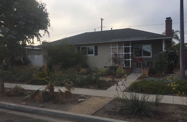 Camina hasta Cal State LB. 5 millas a la playa y 9 a Disney en nuestro retiro tranquilo