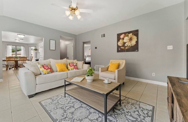 Near Randolph AFB Relaxing Home Workers Welcome