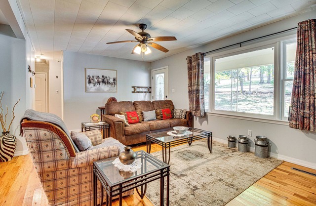 Near State Park & Spring River: Family Gem w/ Yard