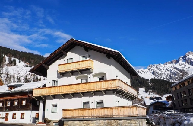 Neat apartment with a sunny balcony