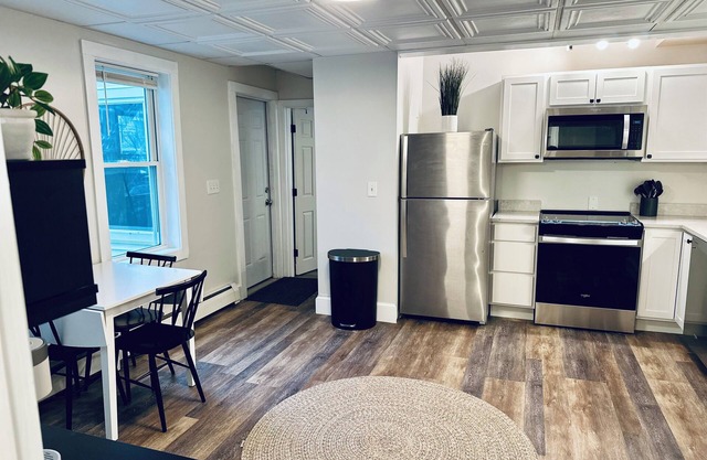 NEW 1 BDR-Heart of Munjoy Hill